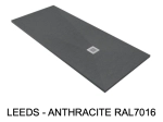 Receveur de douche, sur mesure : Largeur 100 à 210 cm x l. 70 à 110 cm. Bac à douche en résine Akrytan® anti glissant, finition lisse, 10 couleurs, Livraison offerte et rapide